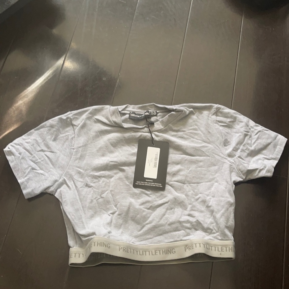 PLT GREY CROP TOP WITH LOGO BAND